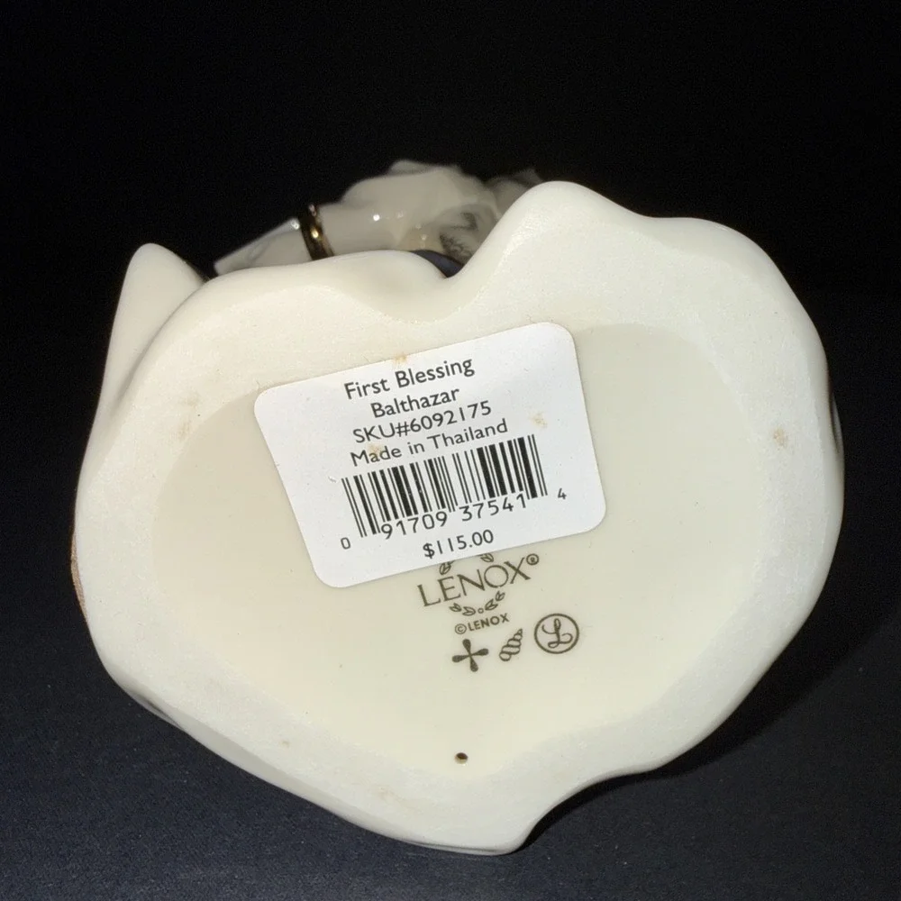 Lenox First Blessing Balthazar Figurine Nativity Wise Man Porcelain Gold Trim